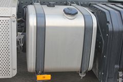 奔驰 Actros重卡 440马力 6X2R牵引车(型号2644)