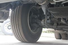 奔驰 Actros重卡 440马力 6X2R牵引车(型号2644)