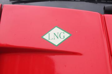 һ J6Pؿ 390 6X4 LNGǣ(CA4250P66T1A2E22M4)ͼƬ