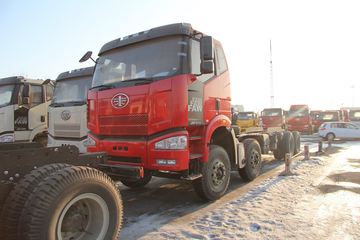 一汽解放 J6P重卡 310马力 8X4自卸车底盘(CA3310P66K2L5BT4E4)