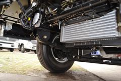 福田 欧马可1系 118马力 3360轴距单排轻卡底盘(BJ1049V9JD6-F5)