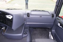 斯堪尼亚 G系列重卡 山路版 440马力 6X2牵引车(型号G440 Streamline)