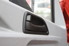 中国重汽HOWO 统帅 141马力 4.2米单排栏板轻卡(ZZ1047F341BD145)