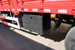 一汽解放 J6L中卡 164马力 4X2 6.8米栏板载货车(CA1160P62K1L4E4)