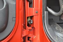 东风柳汽 乘龙M5重卡 320马力 4X2牵引车(LZ41800AFA)