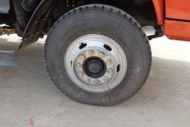 斯卡特&nbsp;自卸车底盘                                                图片