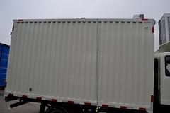 解放 J6F 130马力 3.8米排半厢式轻卡(CA5041XXYP40K2L1E4A85-3)