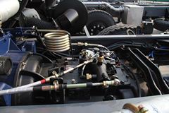 江淮 格尔发A3重卡 375马力 8X4 8米自卸车(HFC3311P1K6H44F)