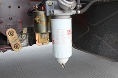 东风 凯普特E300 130马力 4.15米单排厢式轻卡(DFA5080XXY39DBAC)