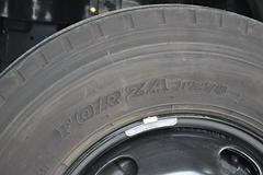 江铃 凯锐 110马力 3.3米双排厢式轻卡(JX5044XXYXSG2)