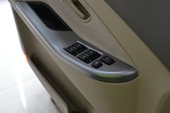 江铃 域虎 2014款 两驱 2.4L柴油 双排皮卡(掀背式))