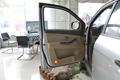 江铃 域虎 2014款 两驱 2.4L柴油 双排皮卡(掀背式))