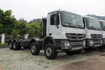 奔驰底盘 泵车&nbsp;泵车外观                                                图片