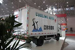 江铃 凯锐 122马力 4X2 冷藏车(长轴小吨位)