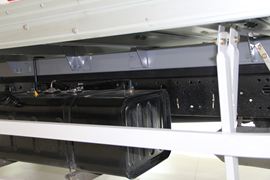 凯锐&nbsp;冷藏车底盘图片