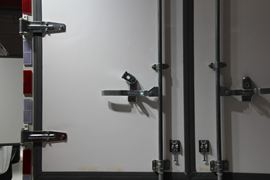 凯锐&nbsp;冷藏车上装图片