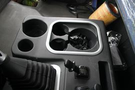 HOKA H7&nbsp;牵引车驾驶室                                               图片