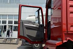 陕汽重卡 德龙M3000 300马力 4X2 LNG牵引车(SX4188GR361TL)