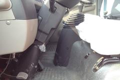 解放 虎V 124马力 4.21米单排栏板轻卡(CA1044P40K2L1E4A84)