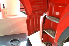 青岛解放 新大威重卡 380马力 6X4 LNG牵引车(CA4258P2K15T1NA80)