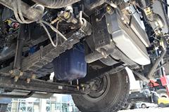 青岛解放 新悍威J5M重卡 260马力 4X2 LNG牵引车(CA4163P1K2NA80)