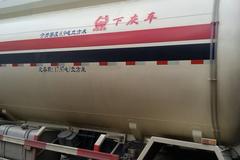 上汽红岩 杰狮C100 380马力 8X4 粉粒物料运输车(华威驰乐牌)(SGZ5310GXHCQ3)