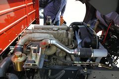 东风 多利卡D6 115马力 4.15米单排栏板轻卡(DFA1041S20D5)