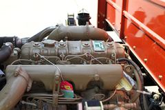 东风 多利卡D6 115马力 4.15米单排栏板轻卡(DFA1041S20D5)