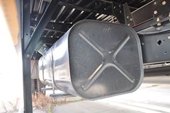 东风 多利卡L系列中卡 160马力 4X2 6.7米排半载货车(DFA1160L11D7)