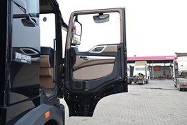 HOWO T5G&nbsp;载货车驾驶室                                               图片