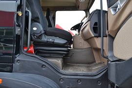 HOWO T5G&nbsp;载货车驾驶室                                               图片