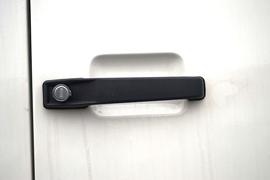 奥龙&nbsp;牵引车外观                                                图片