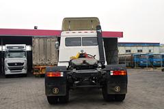 陕汽重卡 奥龙 加强版 270马力 4X2牵引车(SX4186TL351)