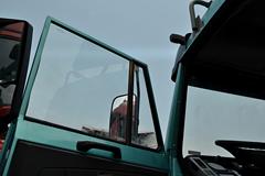 陕汽重卡 奥龙 加强版 270马力 4X2牵引车(SX4186TL351)