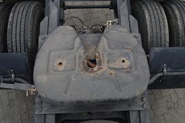 奥龙&nbsp;牵引车底盘                                                图片