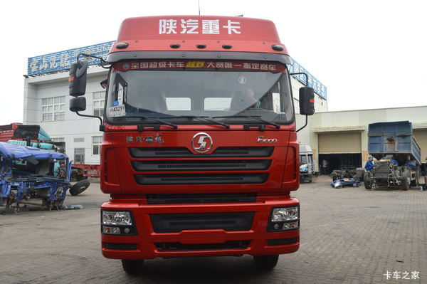 陕汽重卡 德龙F3000 加强版 336马力 8X4载货车底盘(SX1316NR466)