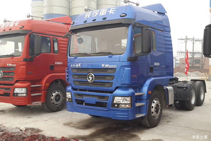 陕汽重卡 德龙新M3000 轻量化版 350马力 6X4牵引车