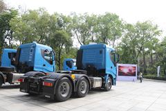 依维柯 Stralis Hi-Way重卡 500马力 6X4牵引车