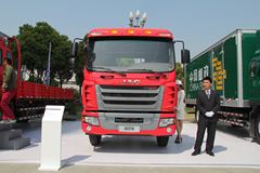 江淮 格尔发K3中卡 165马力 4X2 6.8米载货车
