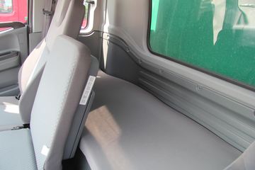 ���� ˧���п� 165���� 4X2�Ű���ʽ�ػ���(����)ͼƬ