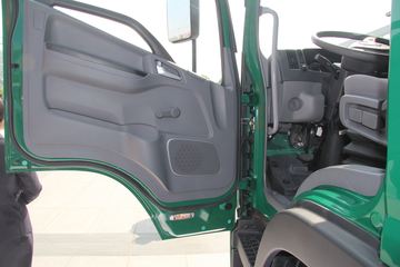 ���� ˧���п� 165���� 4X2�Ű���ʽ�ػ���(����)ͼƬ