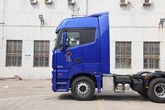 福田 欧曼GTL 6系重卡 超能版 430马力 6X4牵引车(平地板)(BJ4259SNFKB)
