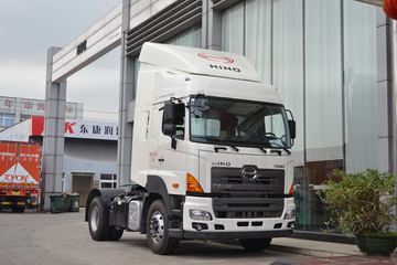 广汽日野 700系列重卡 380马力 4X2牵引车(YC4180SH2PE4)