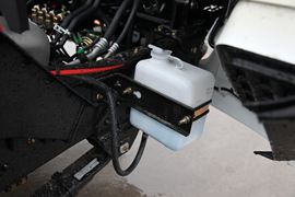 绿卡C&nbsp;载货车底盘                                                图片