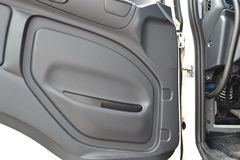 广汽日野 700系列重卡 380马力 4X2牵引车(YC4180SH2PE4)