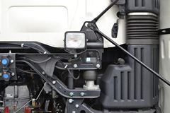 广汽日野 700系列重卡 380马力 4X2牵引车(YC4180SH2PE4)