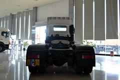 广汽日野 700系列重卡 420马力 6X4牵引车(YC4250SS2PK4)