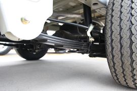 优劲&nbsp;载货车底盘                                                图片