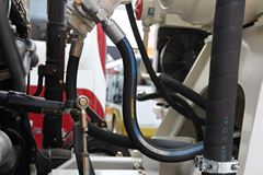 雷萨 L8系列 350马力 6X4 混凝土搅拌车(LNG)