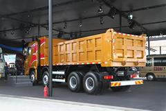 四川现代 创虎XCIENT重卡 440马力 8X4 6.5米自卸车(CHM3310KPQ64M)